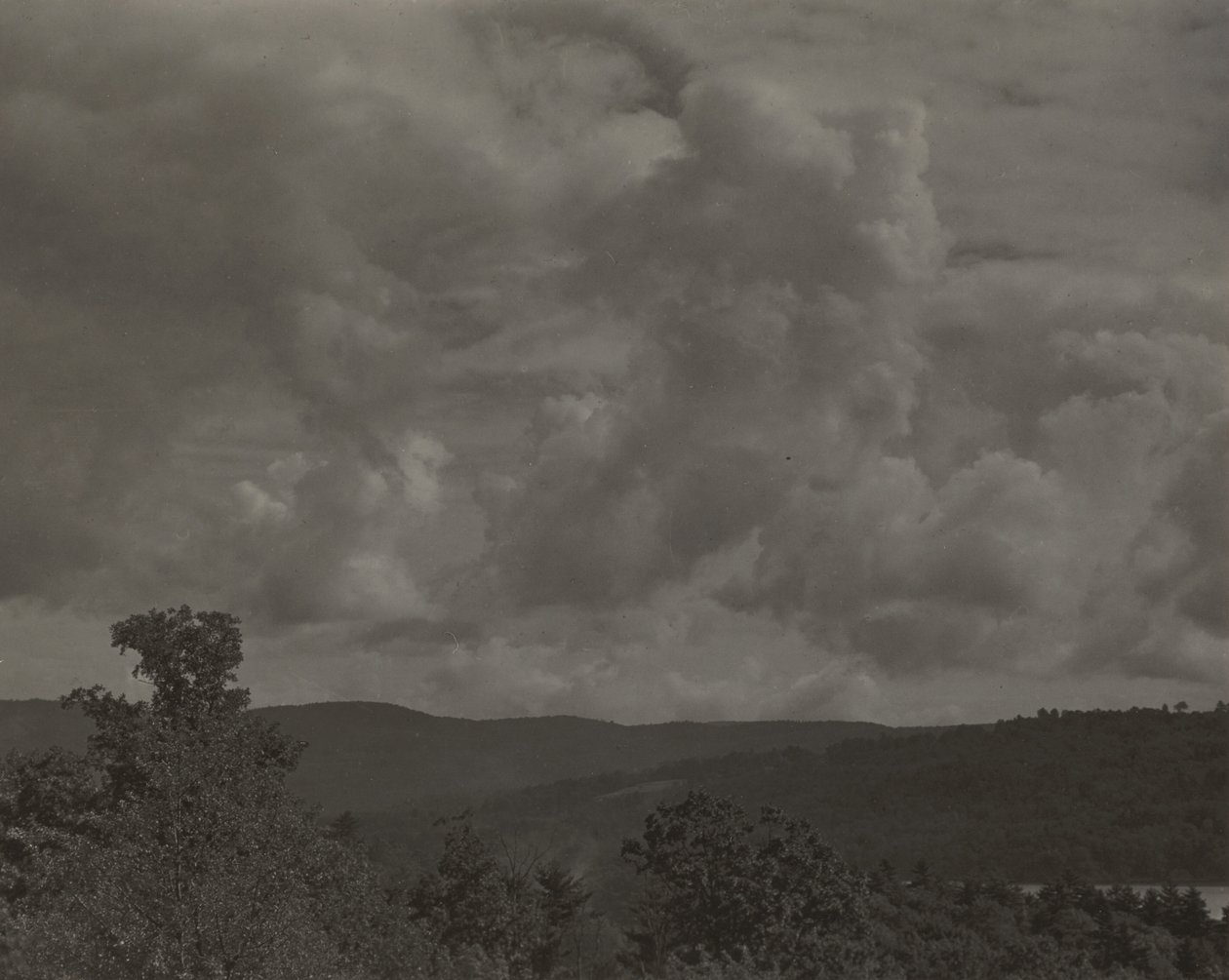 Lake George tekijältä Alfred Stieglitz