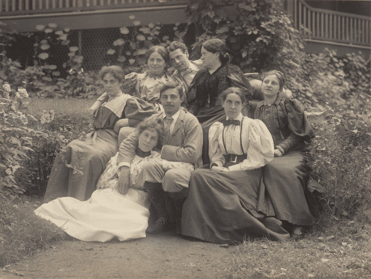 Ma, Rosa-täti, Selma, Ag, Emmy, Ralph Bernheim, Hans Wetzler ja Minnie Wetzler, Lake George tekijältä Alfred Stieglitz