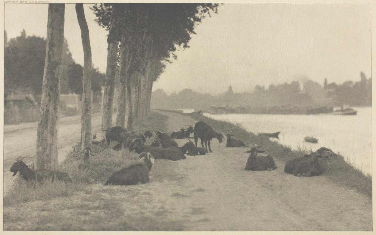Seinen rannalla – Pariisin lähellä, 1894, painettu 1897. tekijältä Alfred Stieglitz