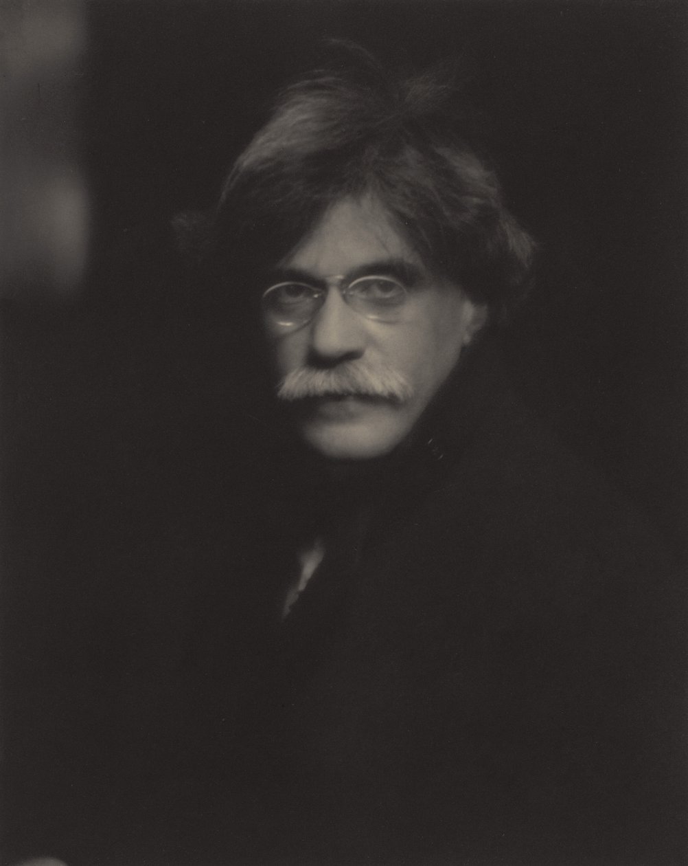 Omakuva tekijältä Alfred Stieglitz