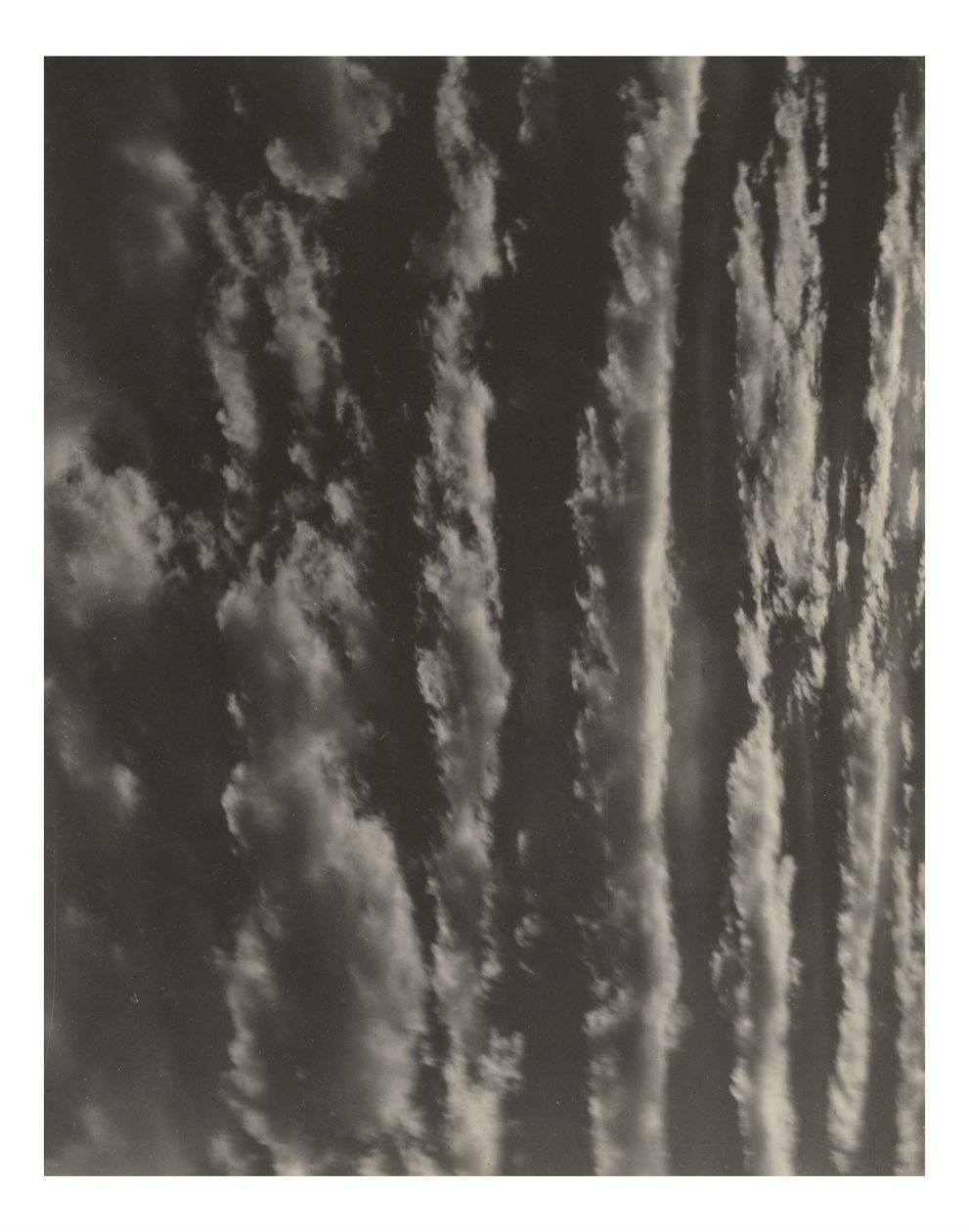 Taivaan lauluja tekijältä Alfred Stieglitz