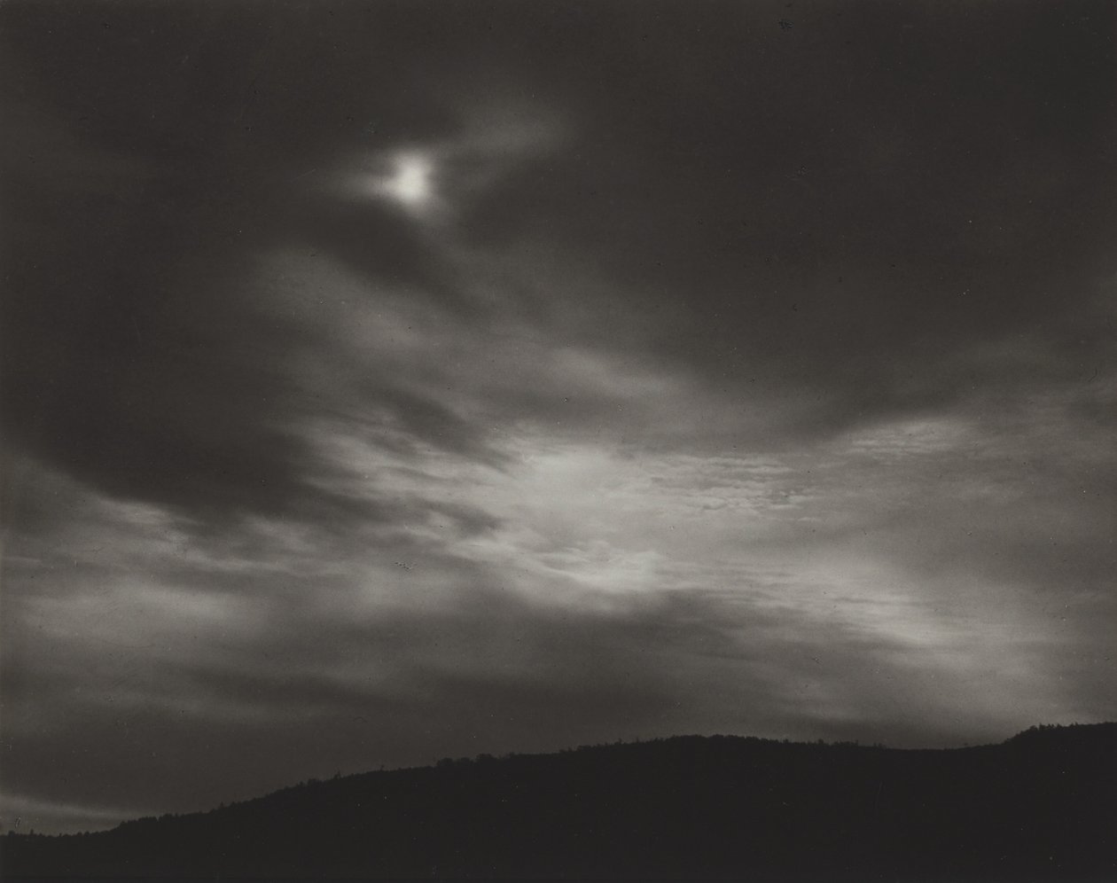 Taivaan laulut tekijältä Alfred Stieglitz