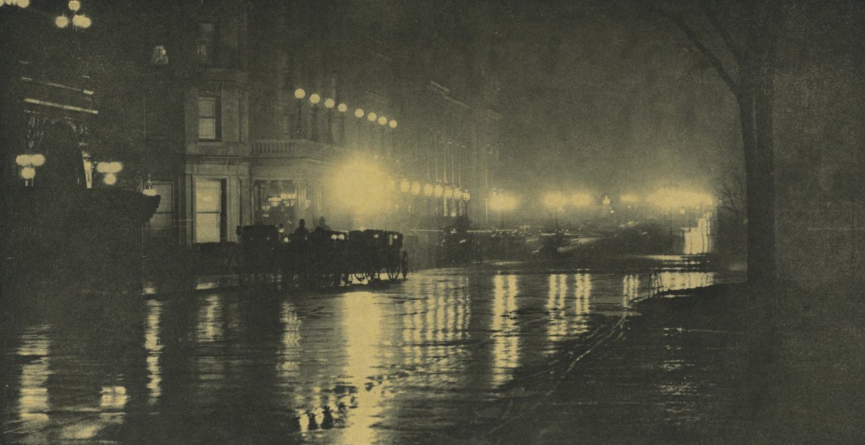 Yön hehku – New York tekijältä Alfred Stieglitz