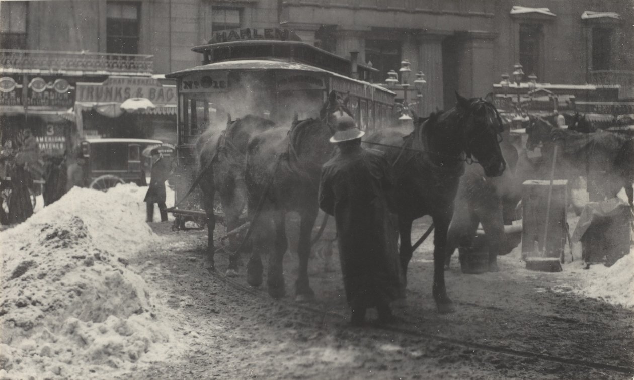 Terminaali tekijältä Alfred Stieglitz