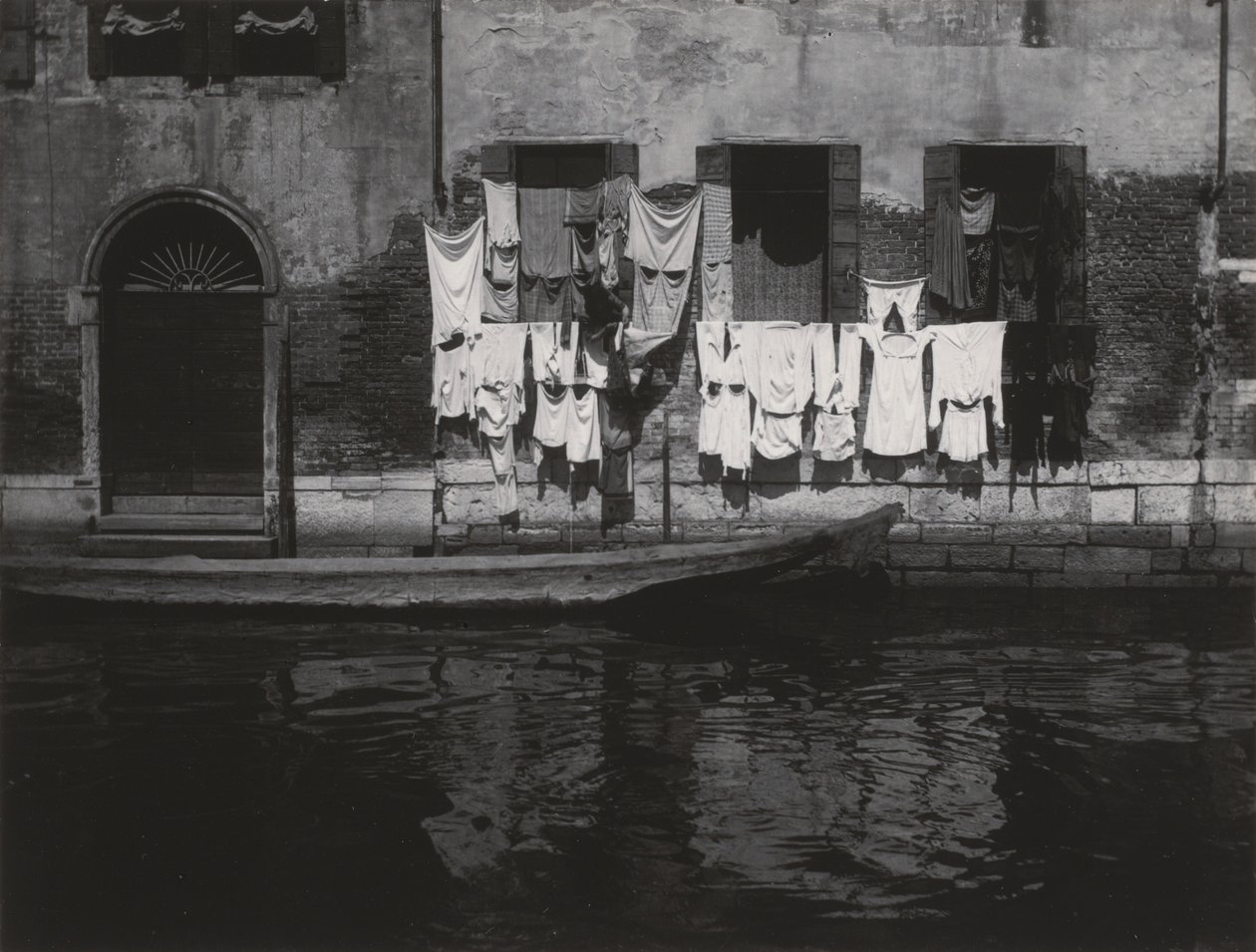 Venetsia tekijältä Alfred Stieglitz