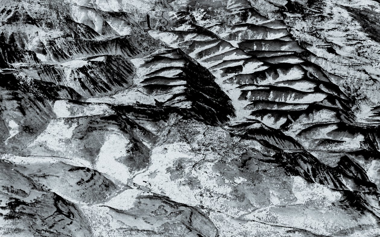 Over Nevada, 2018 (käsin maalattu valokuva) tekijältä Alice Gur Arie