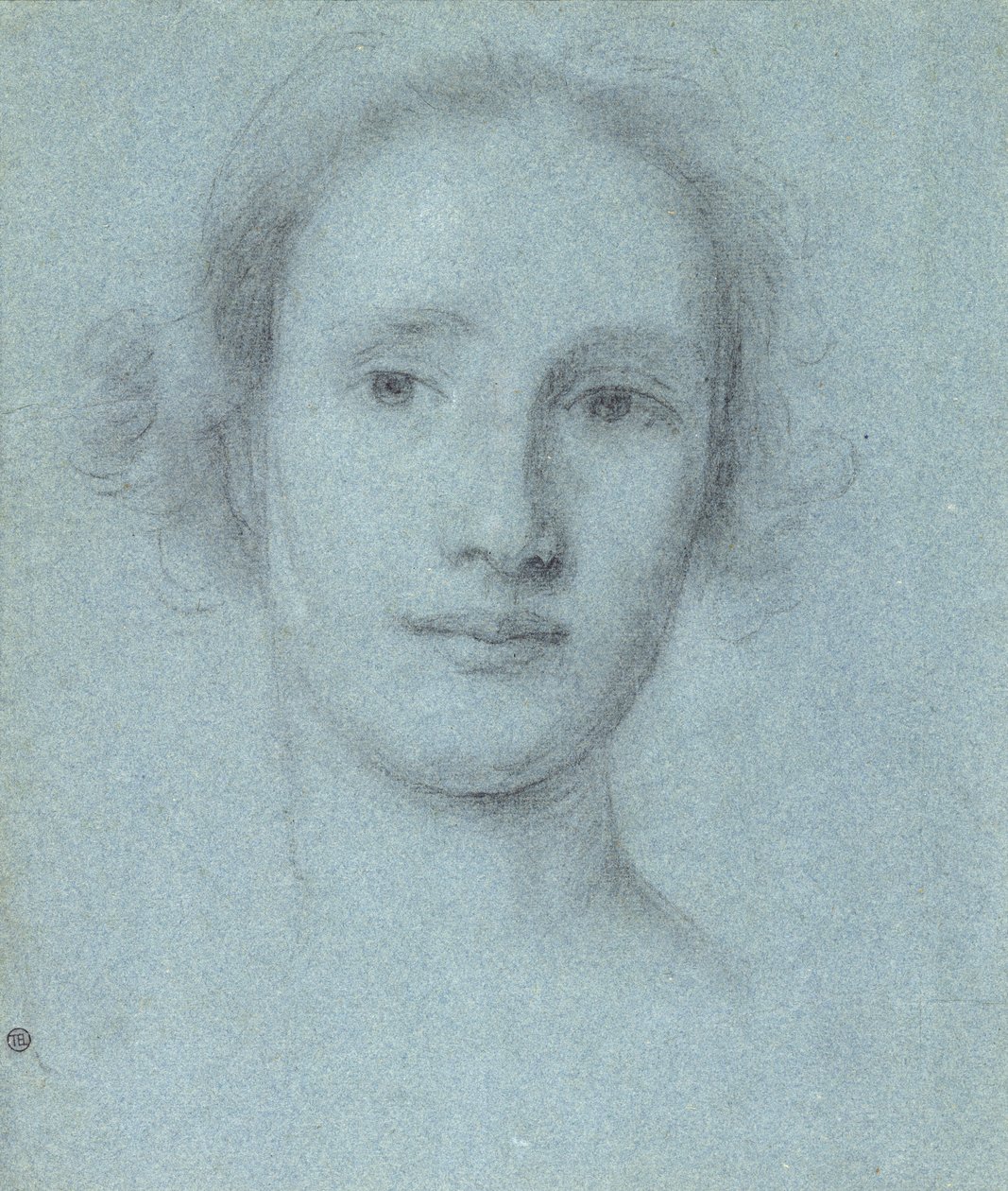 Tytön pää (musta ja valkoinen liitu sinisellä paperilla) tekijältä Allan Ramsay
