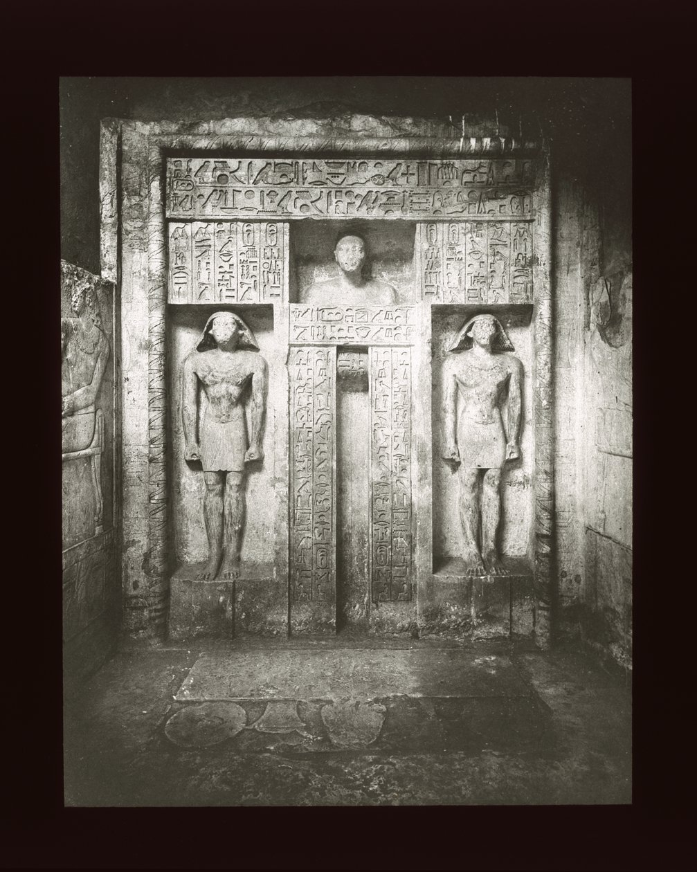Nefer-Seshem-Ptahin haudan kappeli, Sakkara, 6. dynastia (lyhtyliuku) tekijältä American Photographer