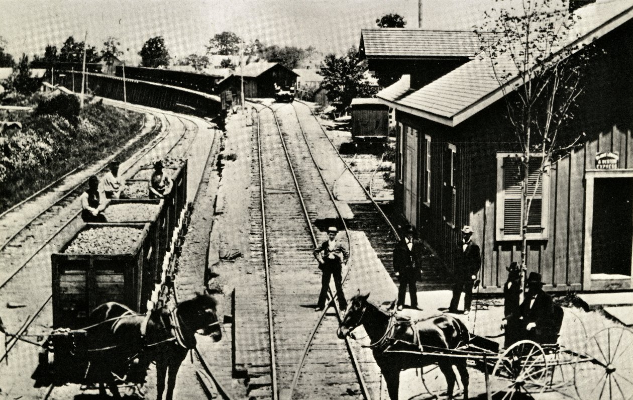 Varikko ja radat, Waymart, Pennsylvania, 1895 tekijältä American Photographer