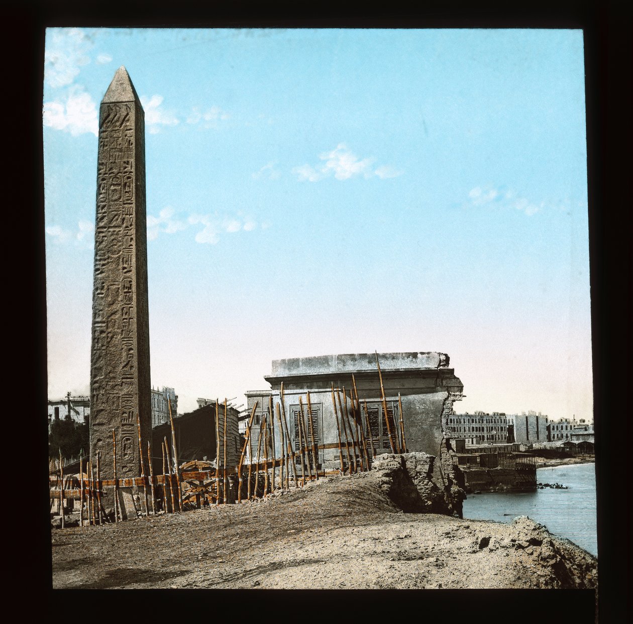 Egypti - Cleopatras Needle, Aleksandria (lyhtyliukumäki) tekijältä American Photographer