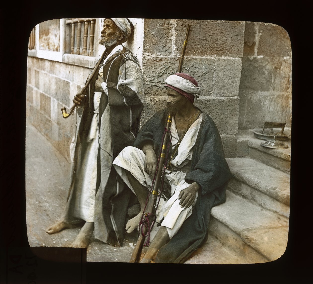 Egypti - Uusi hotelli, ulkopuoli, Kairo (lyhtyliukumäki) tekijältä American Photographer