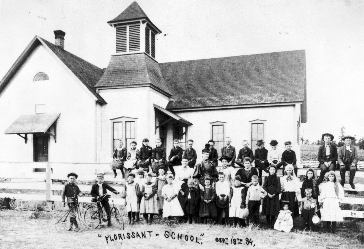 Florissant School, 1894 tekijältä American Photographer