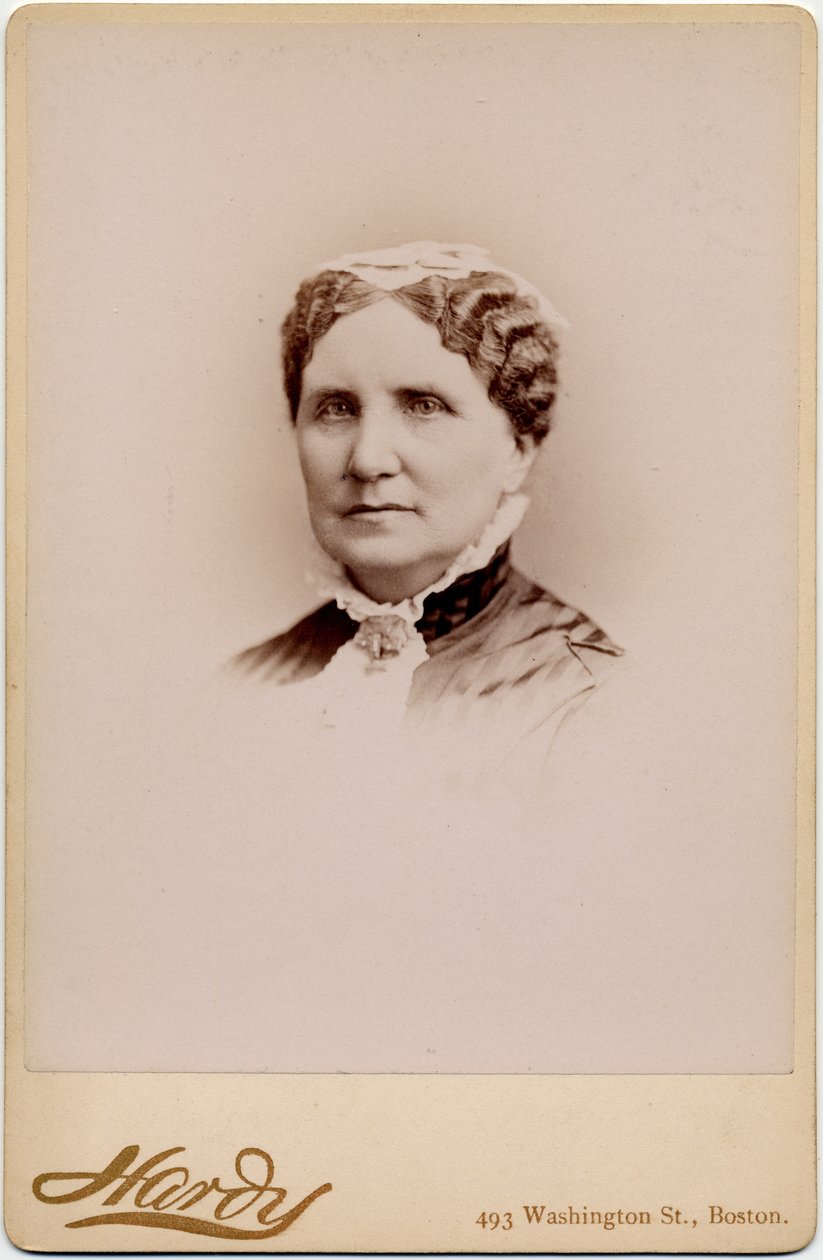 Mary Ashton Rice Livermore (1820-1905), uudistaja, kirjailija, toimi terveyskomiteassa sisällissodan aikana, naisten oikeuksien puolestapuhuja; kuva: A N Hardy, Boston (albumikuva) tekijältä American Photographer