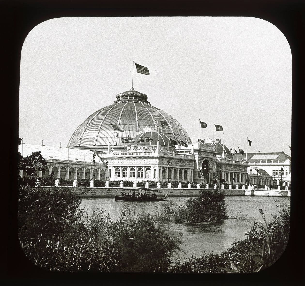 Worlds Columbian -näyttely: Puutarharakennus, Chicago, 1893 (lyhtymäki) tekijältä American Photographer