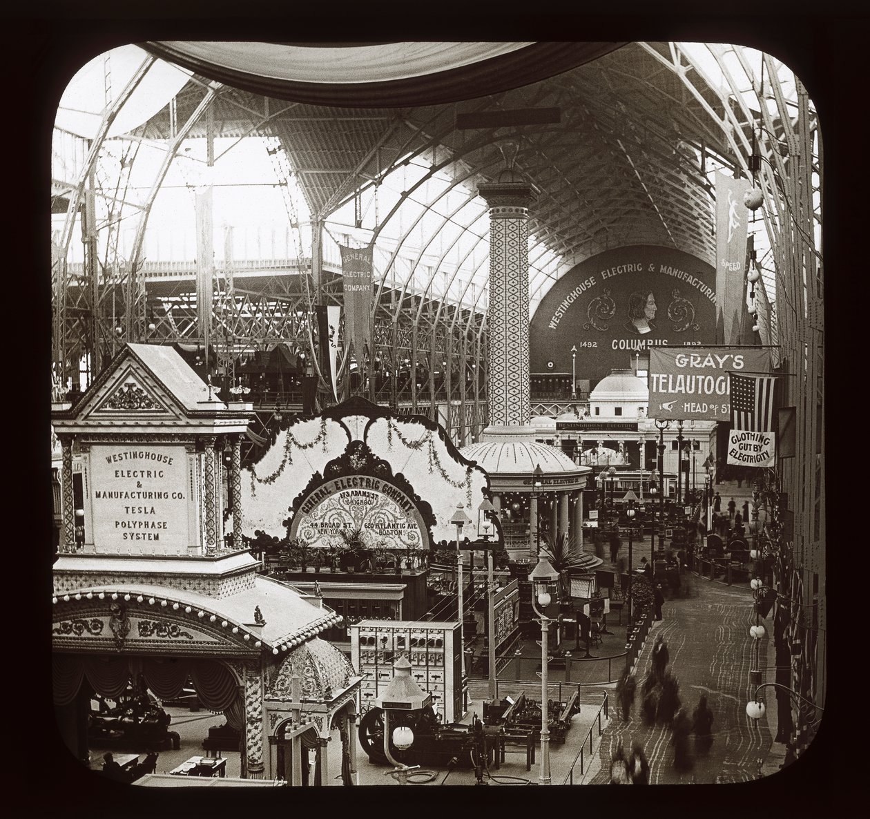 Worlds Columbian Exposition: Electricity Building, Chicago, 1893 (lyhtyliukumäki) tekijältä American Photographer