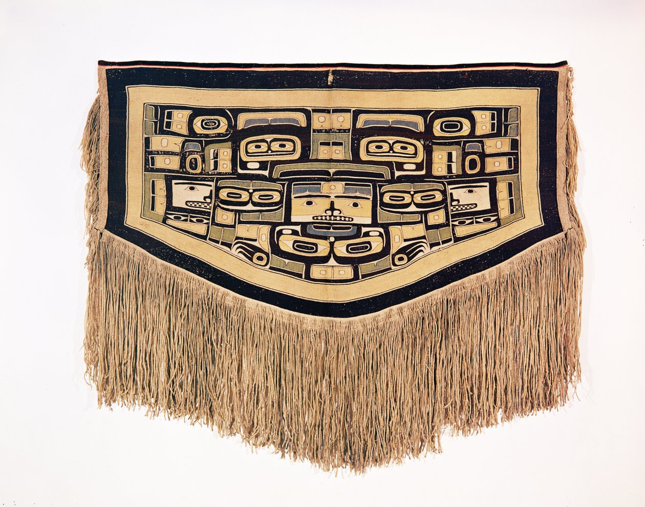 Peitto, Chilkat Tribe (villaa ja setrin kuorta) tekijältä American School