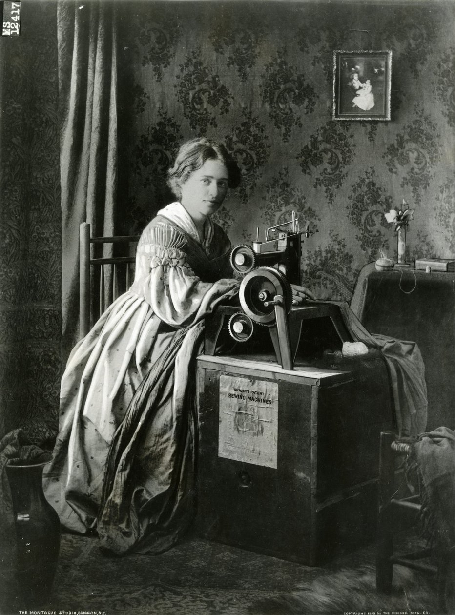 Singers Patent Sewing Machines -ilmoitus, 1899 tekijältä American Photographer