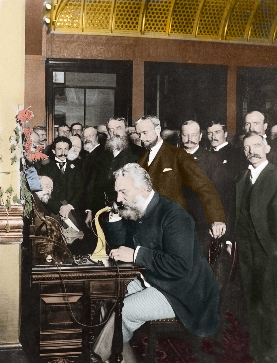 Alexander Graham Bell (1847-1922) avasi New Yorkin ja Chicagon välisen kaukoliikenteen linjan 18. lokakuuta tekijältä American Photographer