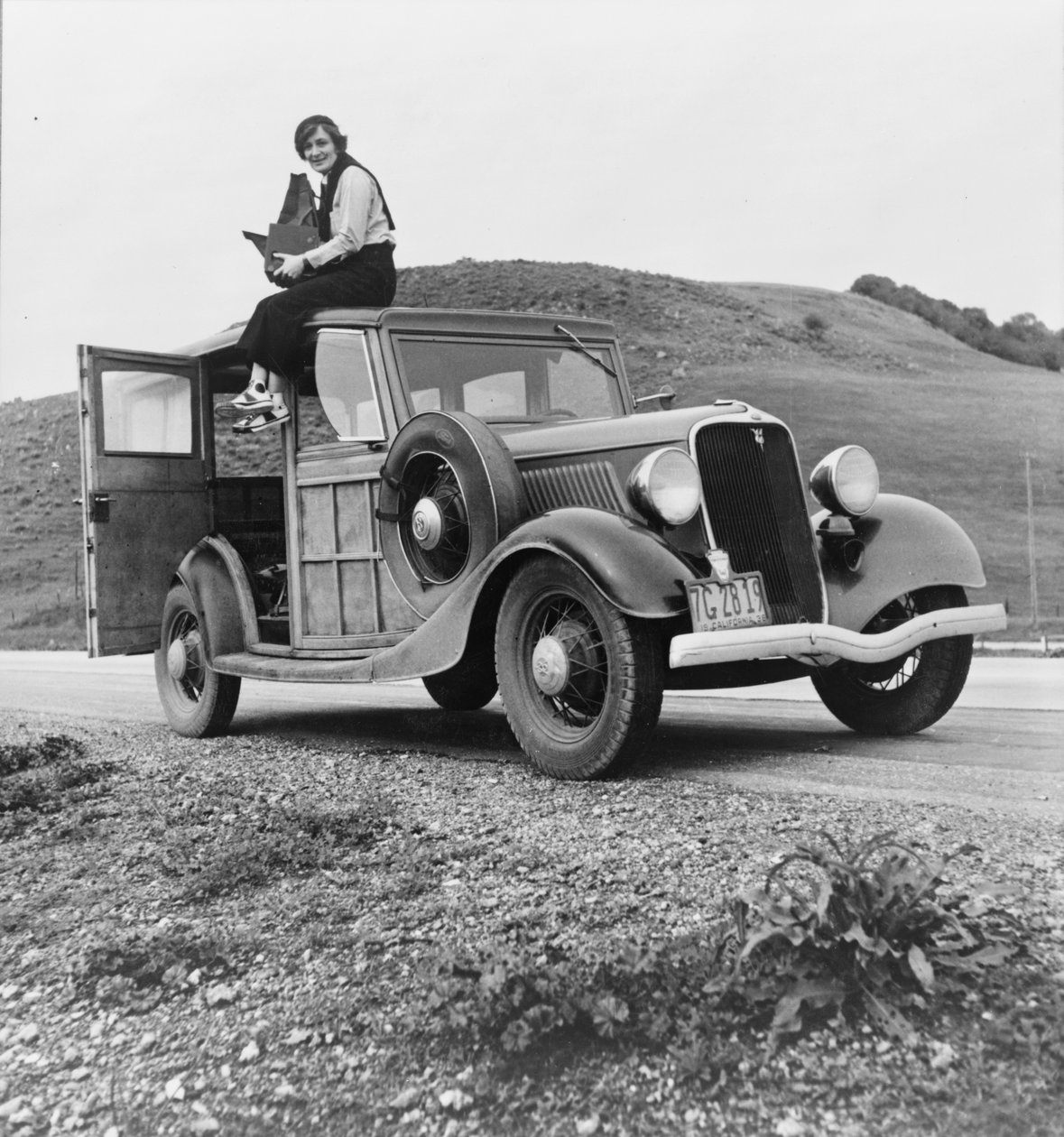 Dorothea Lange, Uudelleenasutushallinnon valokuvaaja, 1936 tekijältä American Photographer