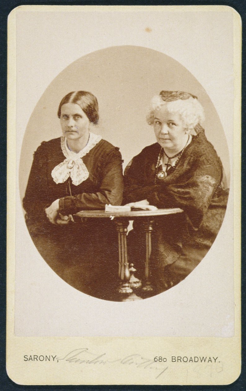 Muotokuva Elizabeth Cady Stantonista (1815-1902) ja Susan B. Anthonystä (1820-1906), n. 1880 tekijältä American Photographer