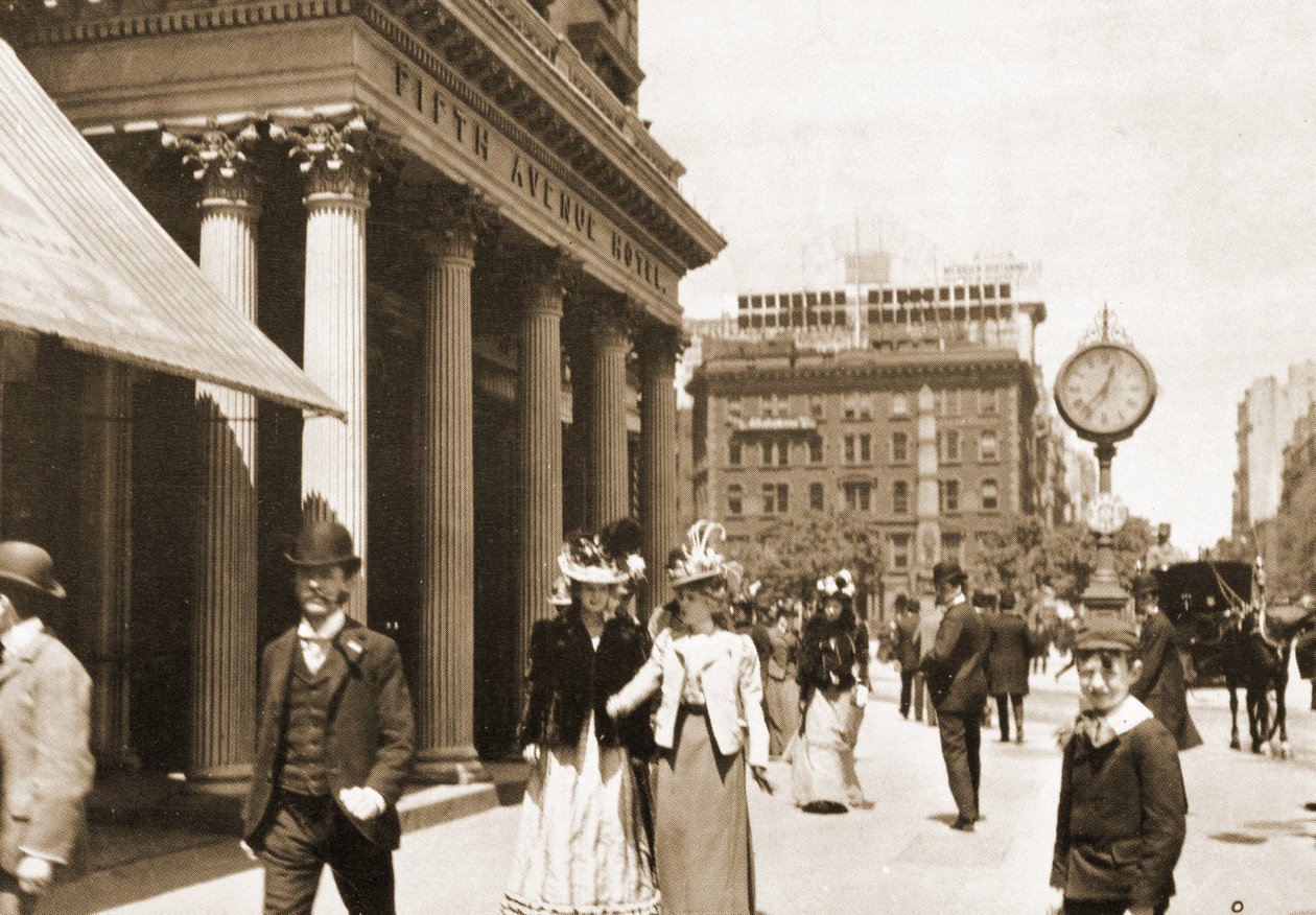 The Fifth Avenue Hotel Madison Squarella, New York Cityssä, 1896 tekijältä American Photographer