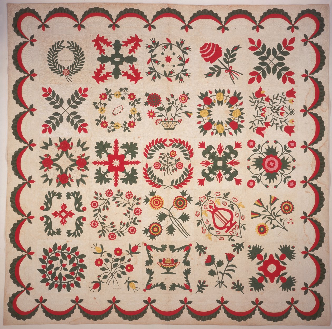 Eli Lilly Family Album Quilt tekijältä American School