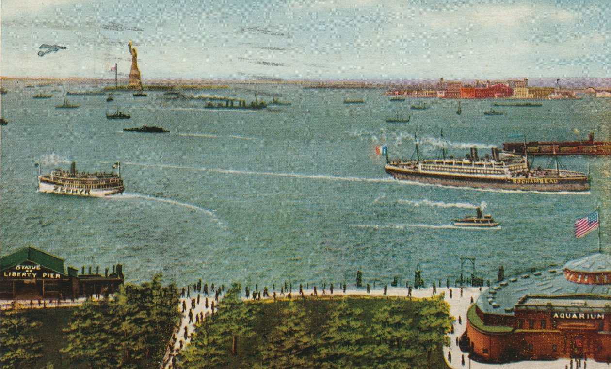 New Yorkin satama Batterysta, jossa Vapaudenpatsas ja Ellis Island, n. 1910 tekijältä American School