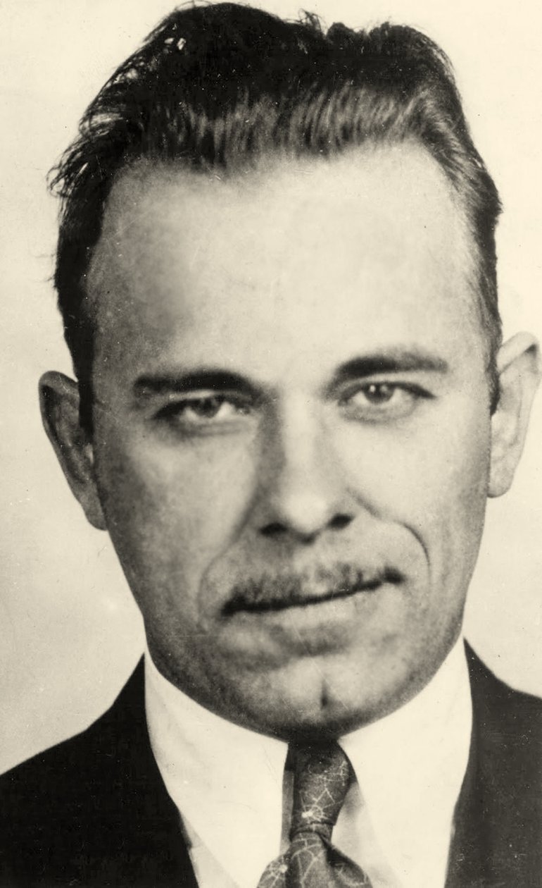 John Dillingerin (1903–34) muotokuva tekijältä American School