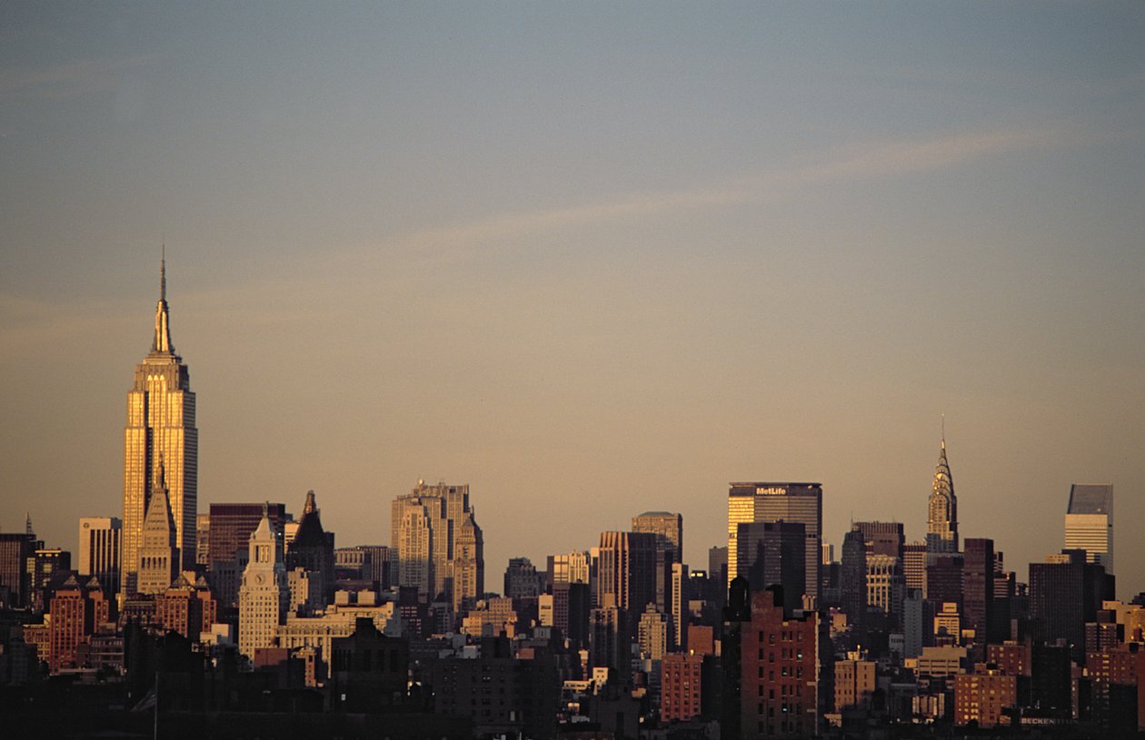 Manhattanin siluetti tekijältä American School