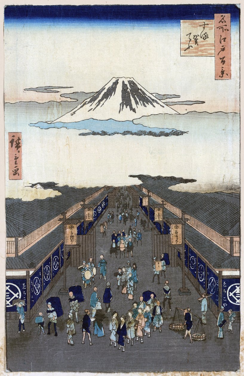 ""Edon sata kuuluisaa näkymää""(nykyinen Tokio): Näkymä Surugachoon (Suruga cho, Suruga-cho). Näkymä Tokion kaupunkiin Japanissa Fuji-vuorella taustalla. (Surugacho (Edon sata kuuluisaa näkymää). Utagawa Hiroshigen japanilainen vedos (1797-1858) tekijältä Ando or Utagawa Hiroshige