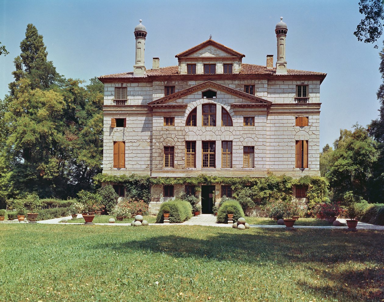 Näkymä puutarhan julkisivusta, rakennettu 1559-60 tekijältä Andrea Palladio
