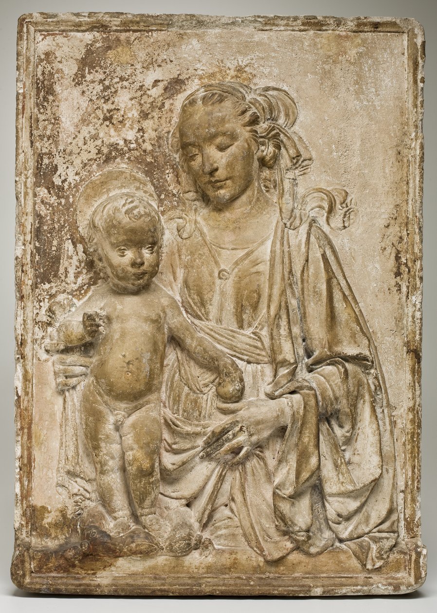 Madonna ja lapsi, n. 1470-80 (stukki tai kipsi) tekijältä Andrea del Verrocchio