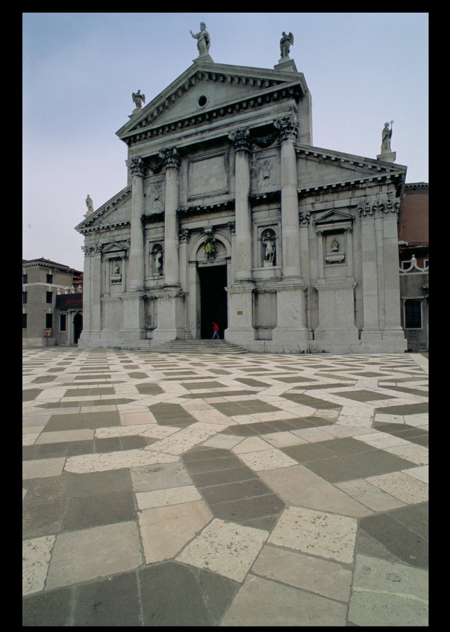 Kirkon julkisivu, rakennettu 1564-80, julkisivu tehty 1607-11 tekijältä Andrea Palladio