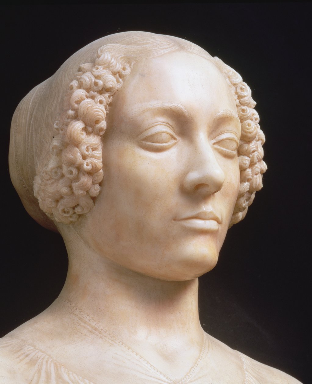 Nainen kukkakimpun kanssa, n.1475-80, marmori yksityiskohta kuvasta 434102. tekijältä Andrea del Verrocchio