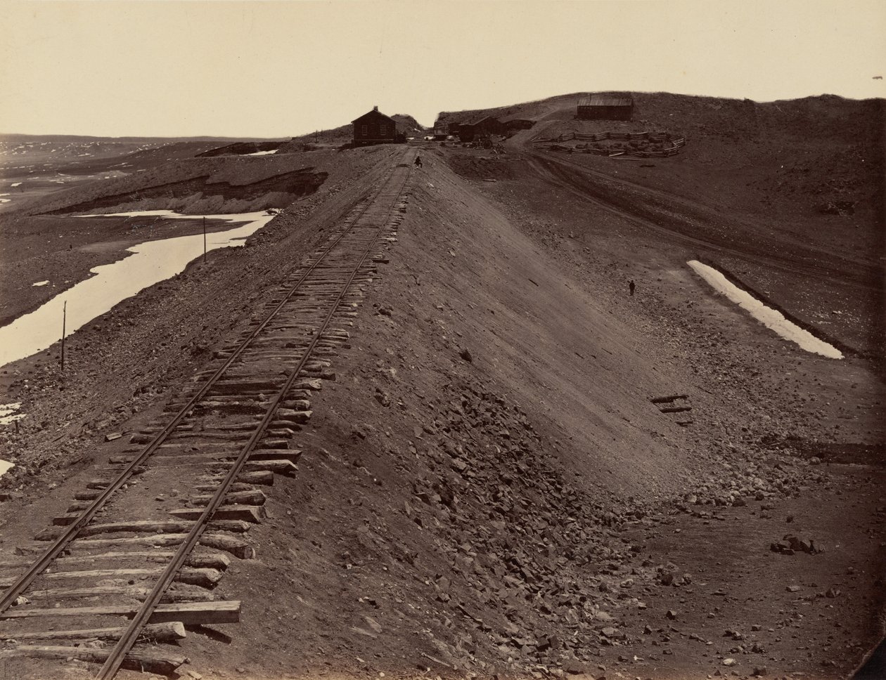 Lautanen 2. Graniittinen kanaali vesisäiliöstä, 1869 (kuva). tekijältä Andrew Joseph Russell