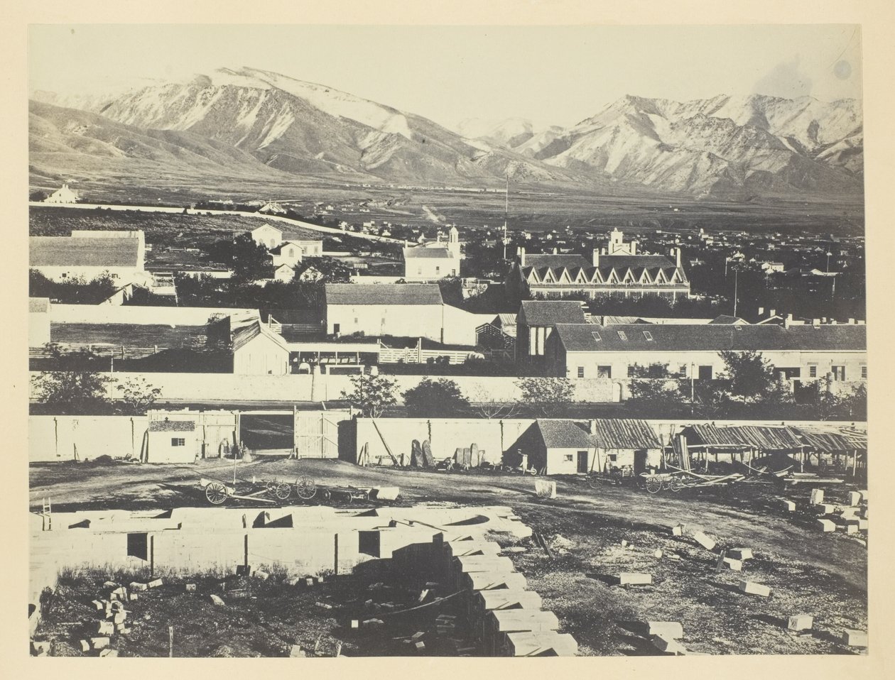 Salt Lake City, Camp Douglas ja Wasatch-vuoret taustalla tekijältä Andrew Joseph Russell