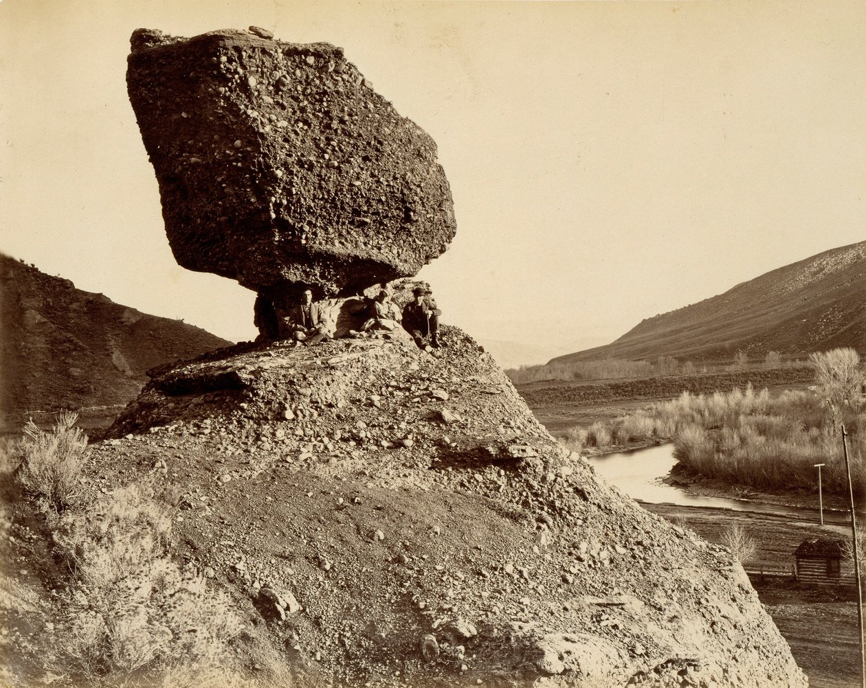 Laakson sfinksi, teoksesta The Great West Illustrated in a Series of Photographic Views across the Continent taken along the line of the Union Pacific Railroad West from Omaha, Nebraska by A.J. Russell, Volume I (Suuri länsi kuvitettuna valokuvasarjassa, j tekijältä Andrew Joseph Russell