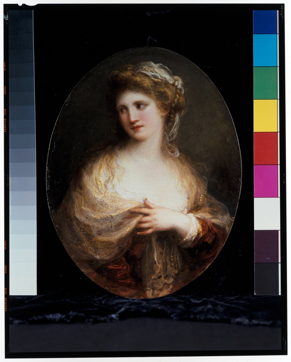 Muotokuva naisesta keltaisessa huivissa tekijältä Angelica Kauffman