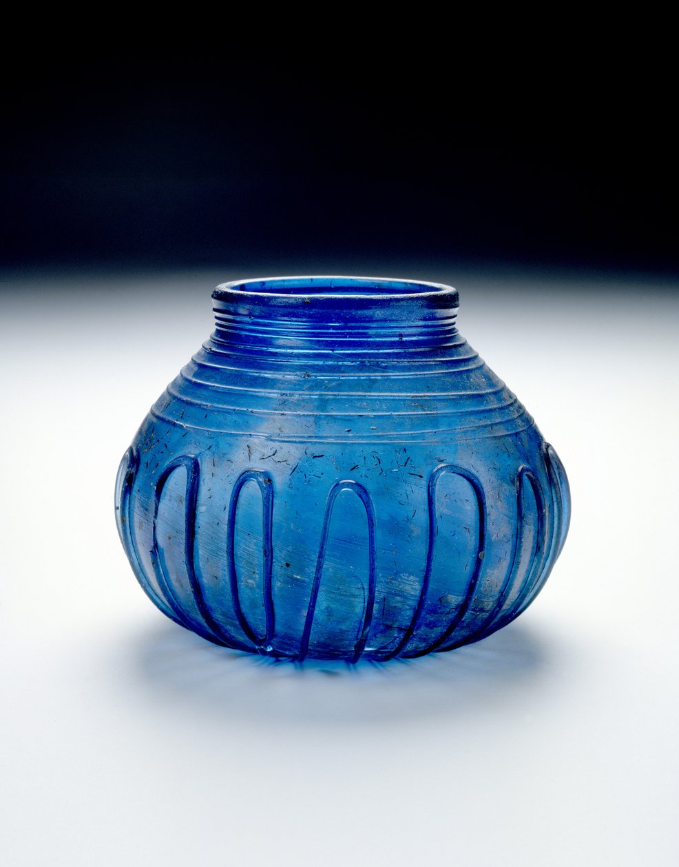 Cuddesdon Bowl, luultavasti kentsalainen, anglosaksinen, n. 600 (lasi, jossa koristelu) tekijältä Anglo Saxon