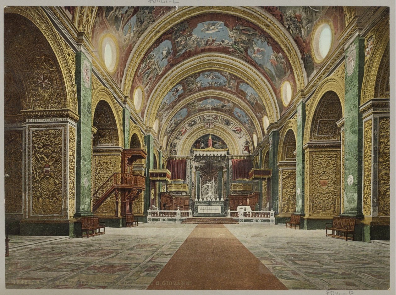 Interieur van de Sint-Janskathedraal Vallettassa Malta. S. Giovannin katedraalin sisustus (otsikko esineessä) tekijältä Anonymous