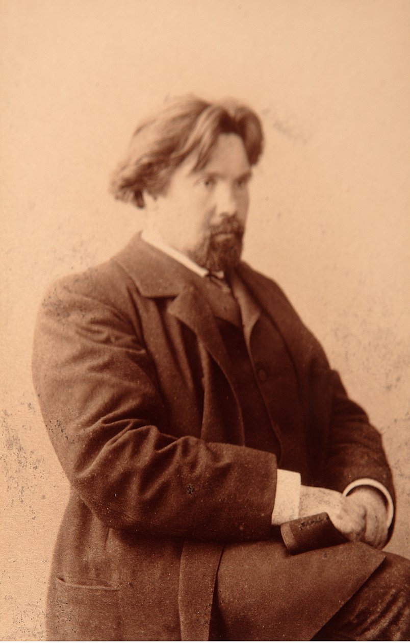 Muotokuva taiteilija Vasilli Ivanovich Sourikovista (Vasily Surikov ou Vassili Surikow) (1848-1916). Albumin valokuva tekijältä Anonymous Anonymous