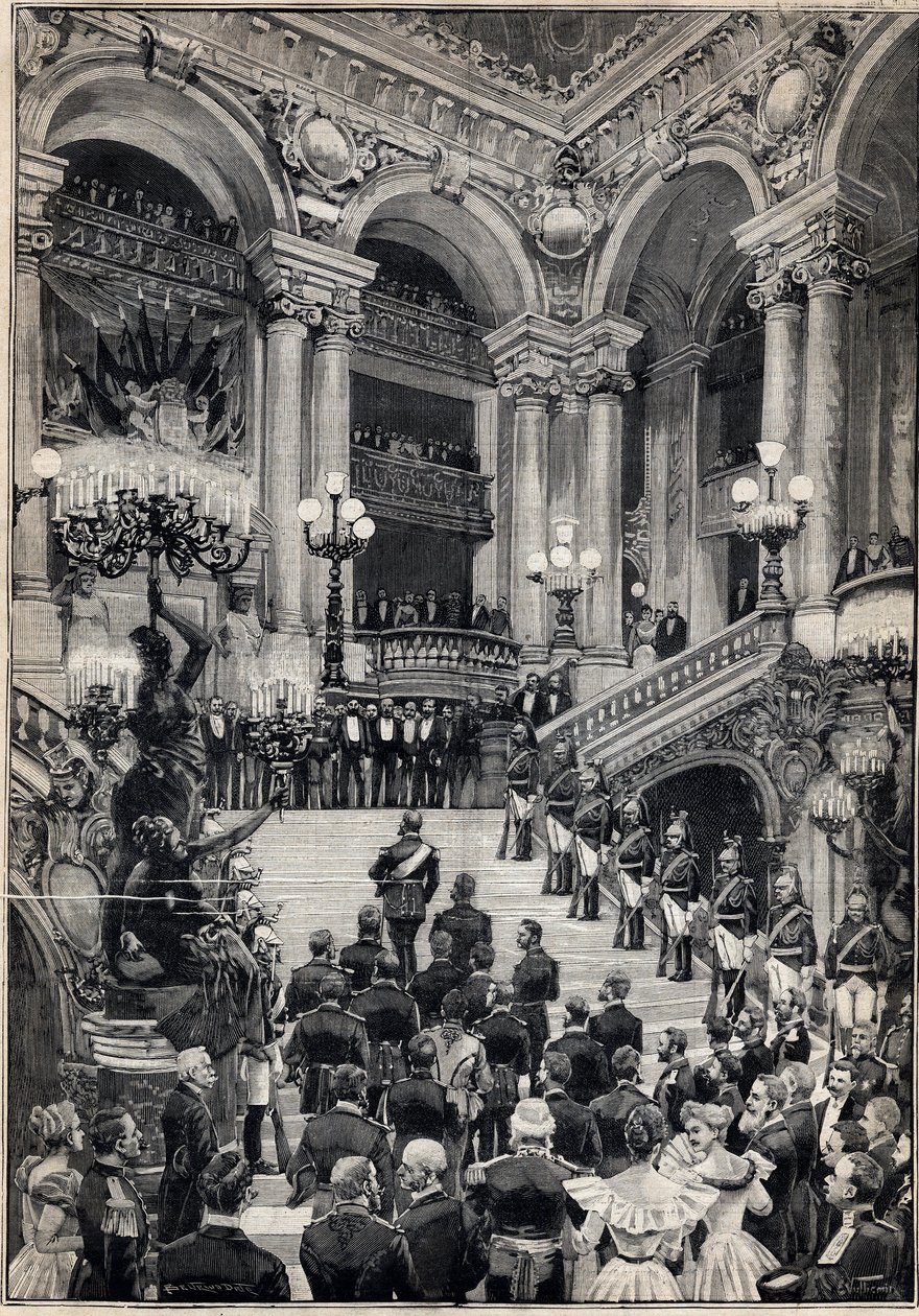 Venäläiset merimiehet kiipeävät suuria portaikkoja gaalaillan aikana Opera Garnierissa Pariisissa. Kaiverrus kirjassa "" Le Petit Parisien"" 29.10.1893. tekijältä Anonymous Anonymous