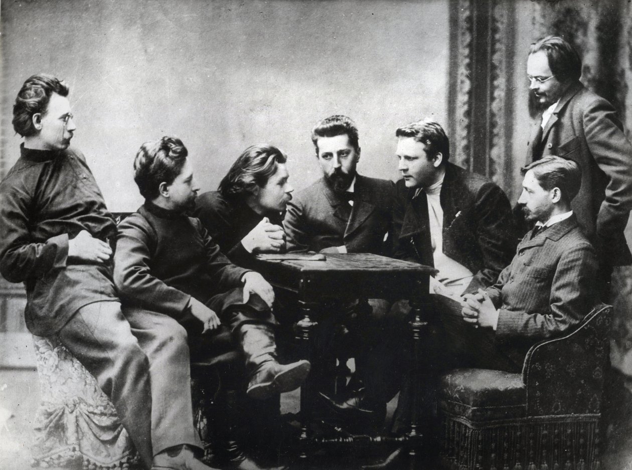 Moskovan kirjallinen Sreda - Venäläisten realististen kirjailijoiden 1890-luvun jälkipuoliskolla perustaman Sredan kirjallisuuspiirin jäseniä - Znanie-kirjallisuusryhmän venäläisten intellektuellien muotokuvia: vasemmalta oikealle, Andrei Skitalets (Stepha tekijältä Anonymous Anonymous