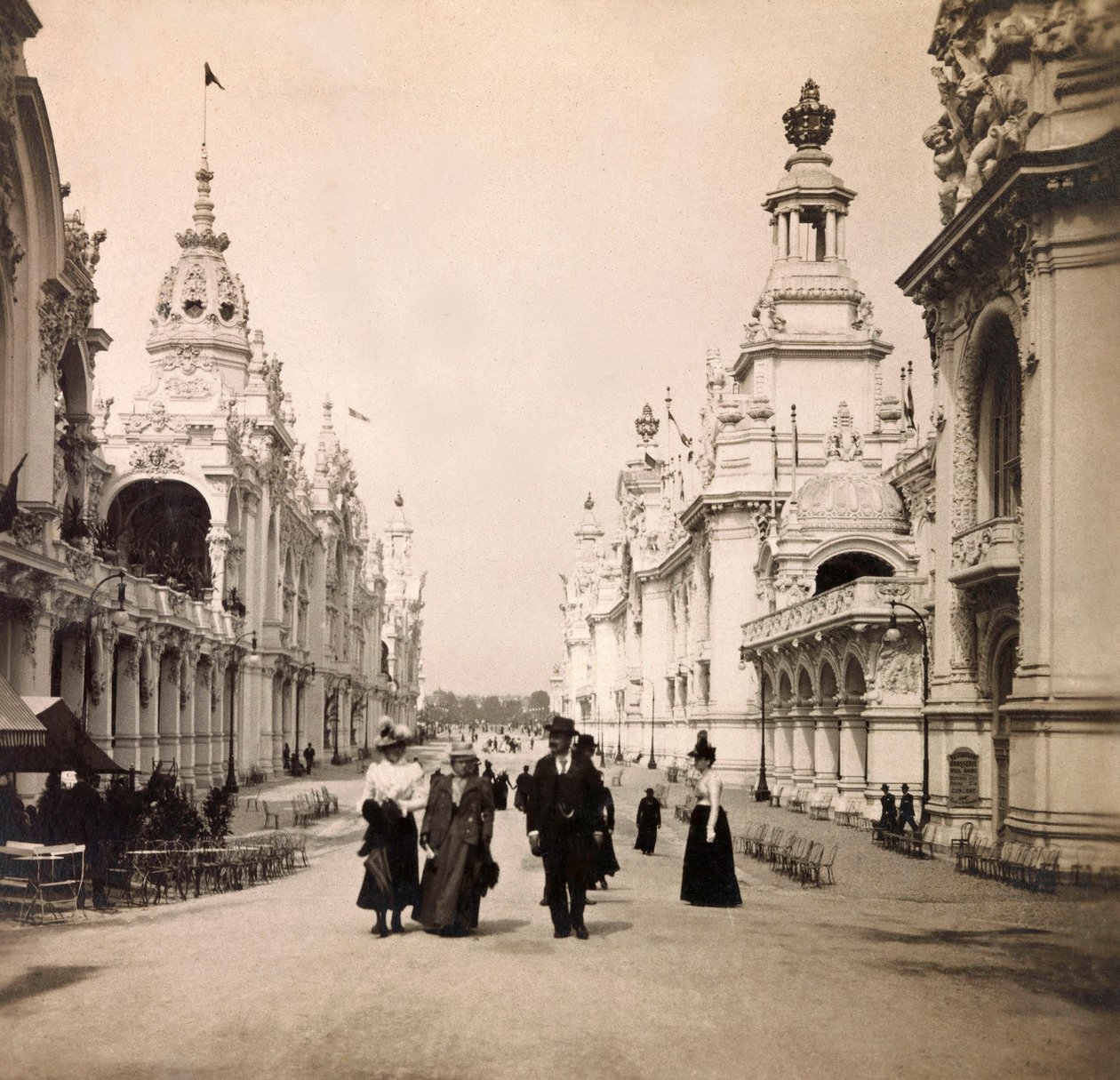 Vuoden 1900 maailmannäyttely - Universelle de 1900 -näyttely Pariisissa: Esplanade des Invalides - yksityinen kokoelma tekijältä Anonymous Anonymous