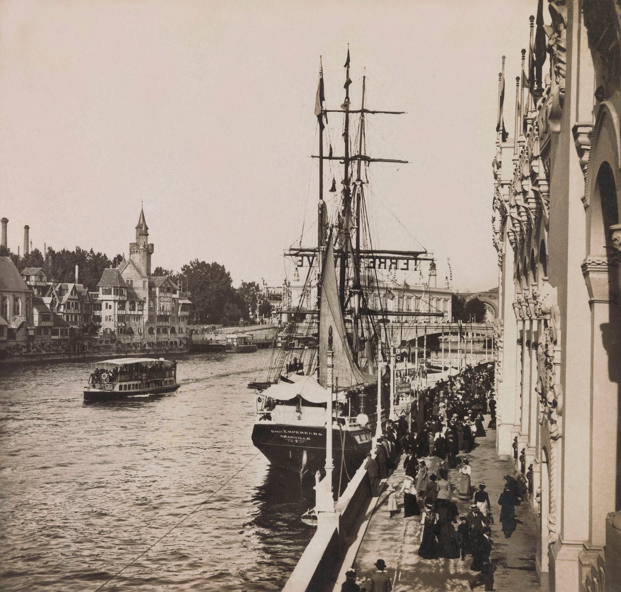 Vuoden 1900 maailmannäyttely - Vuoden 1900 yleisnäyttely Pariisissa: Vanha Pariisi - yksityinen kokoelma tekijältä Anonymous Anonymous