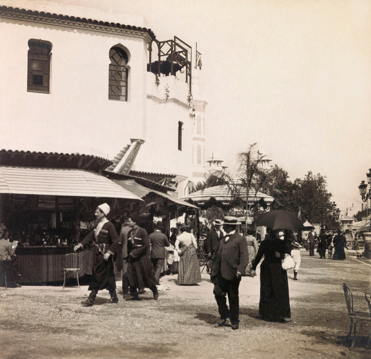 Vuoden 1900 maailmannäyttely - Vuoden 1900 yleisnäyttely Pariisissa: Kairon katu - yksityinen kokoelma tekijältä Anonymous Anonymous
