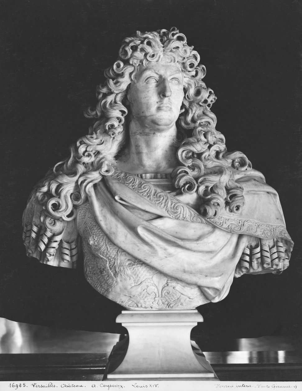 Ludvig XIV:n (1638-1715) rintakuva n. 1678-81 (marmori) tekijältä Antoine Coysevox