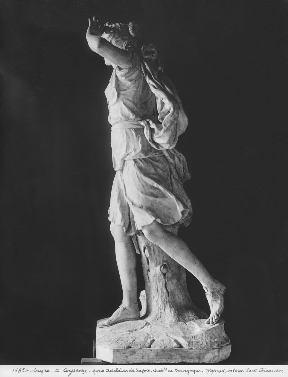 Marie-Adelaide de Savoie, Burgundin herttuatar, Diana metsästäjänä, 1709 (katso myös 209277, 346030, 346031) (marmori) tekijältä Antoine Coysevox