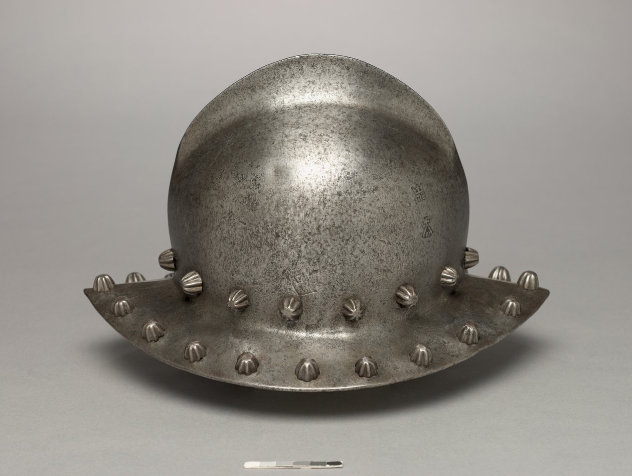 Sotahattu tai vedenkeitinhattu, n. 1475-1500 (teräs) tekijältä Antonio (workshop of) Missaglia