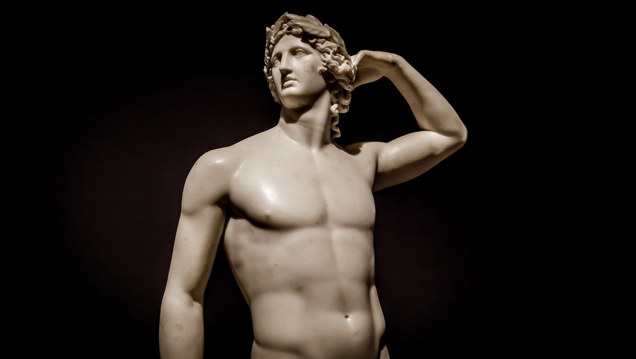 MILAN, ITALIA - Kesäkuu 2020: antiikin veistos Apollo kruunaa itsensä - 1782 - An..., 2019 (kuva) tekijältä Antonio Canova